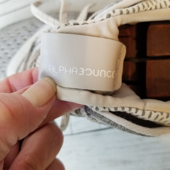 Adidas Alphabounce 1 Gray White Knit Lace Up Athletic Lightweight Running Shoes - Picture 12 of 14